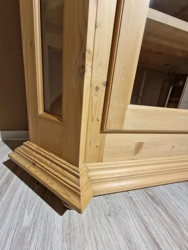 Schrank Tüssling